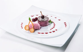 kachel-widmann-kirschdessert.jpg